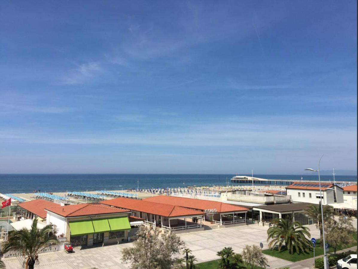 Alba Sul Mare Lido di Camaiore